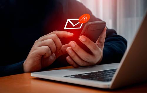 Achtung - Betrügerische Mails